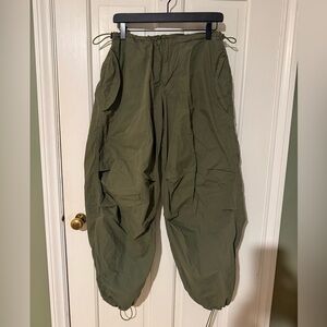 Iets Frans Women’s Cargo Pants - Army Green Size Small